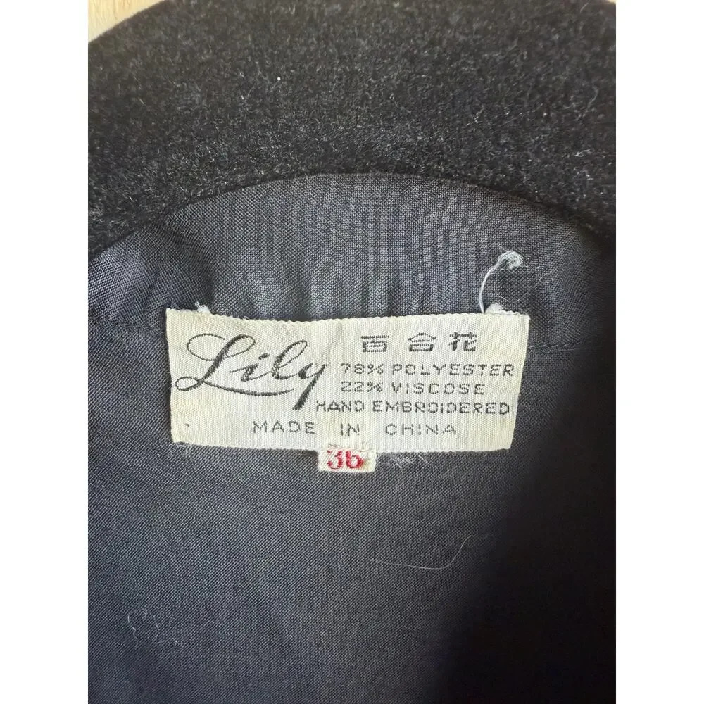 Lily Women's Vintage 60s Floral Embroidered Blouse Button Front Black Size 36 M